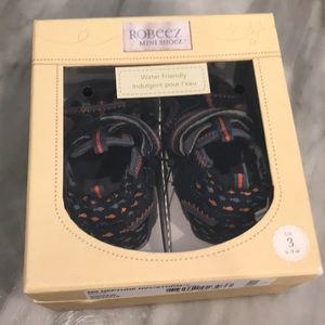 Robeez mini shoez brand new!